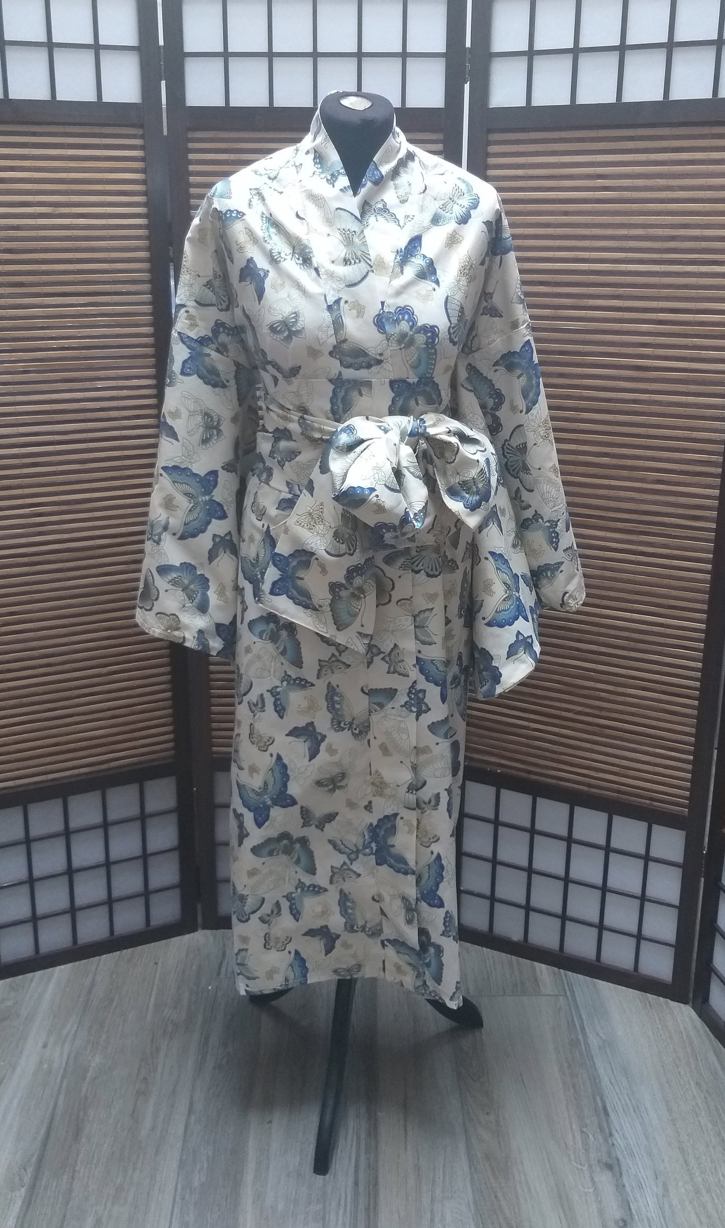 Kimono long light butterfly